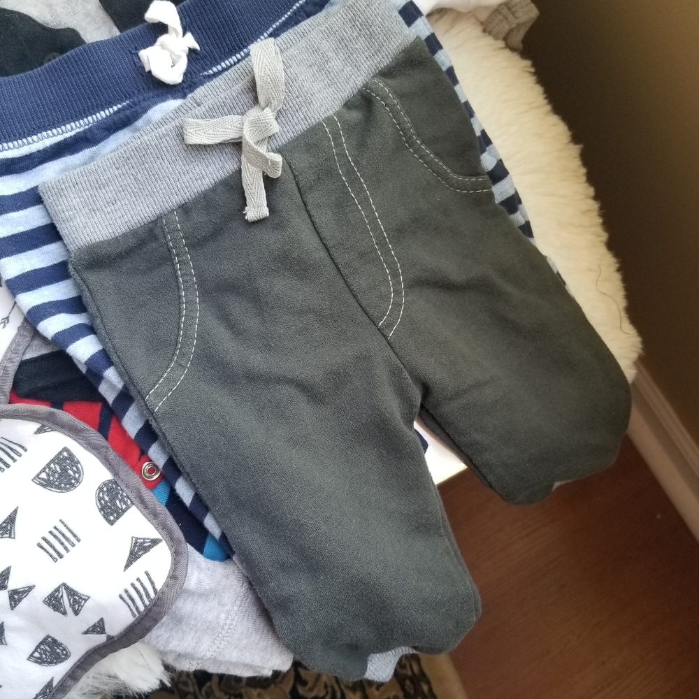 Baby boy 15 pc bundle - Picture 6 of 9
